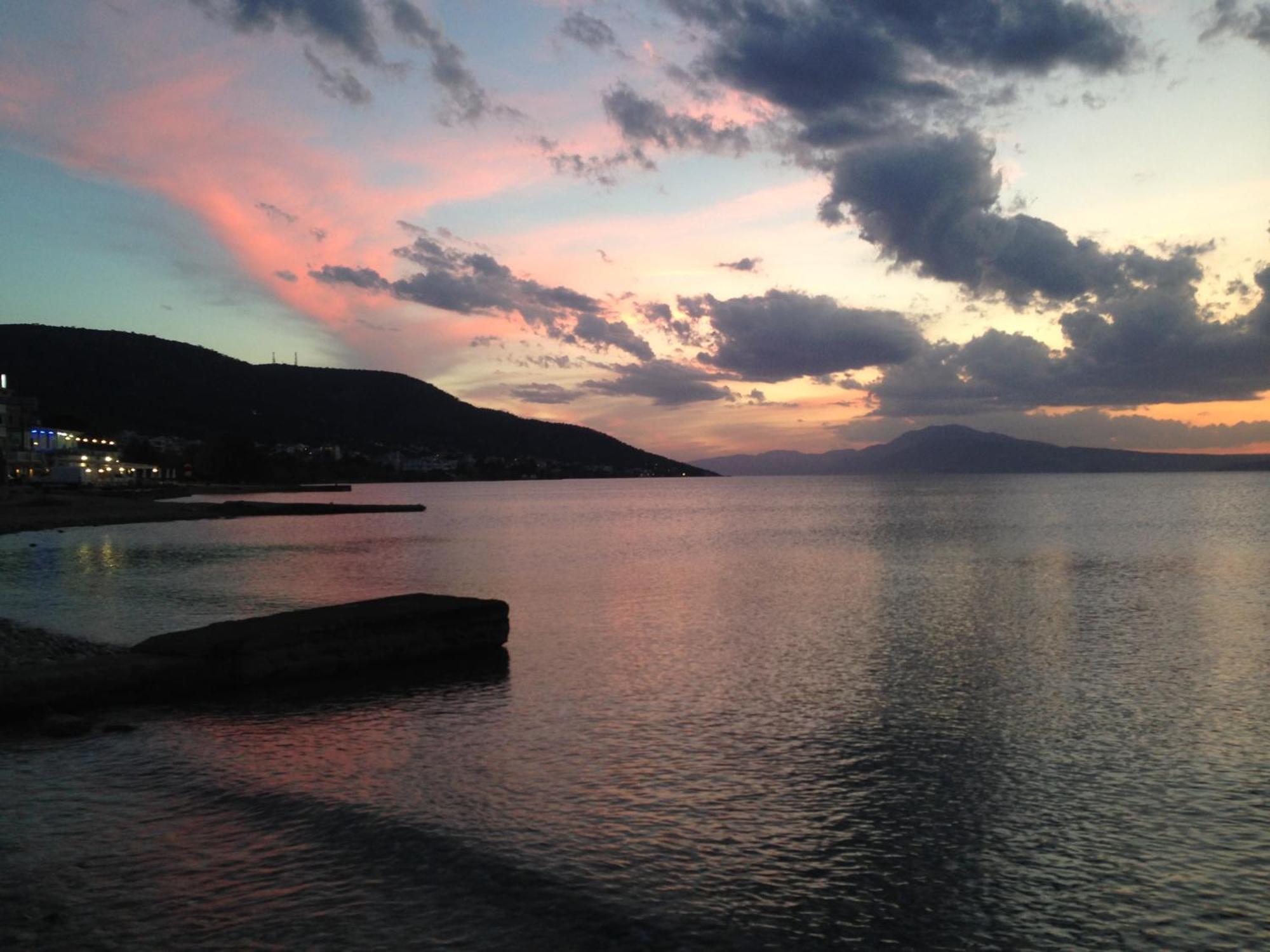 Villa Socratous House Salamina Esterno foto
